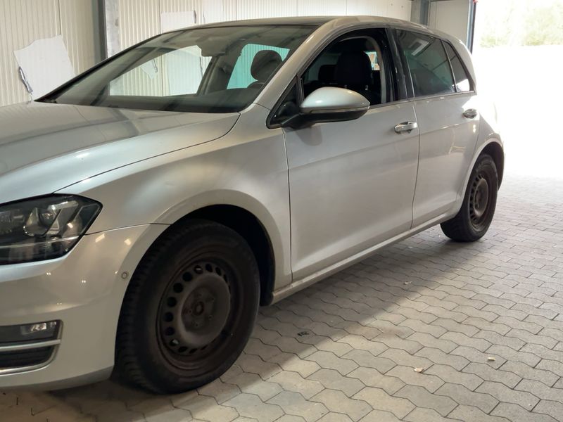 Volkswagen Golf VII 2.0 TDI Highline BlueMotion Tech 2014 – снимка 2