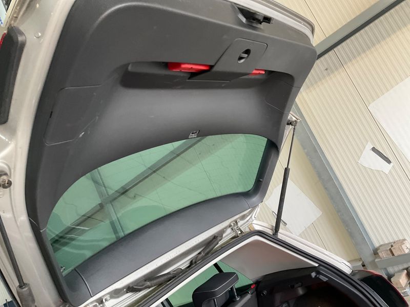 Volkswagen Golf VII 2.0 TDI Highline BlueMotion Tech 2014 – снимка 25