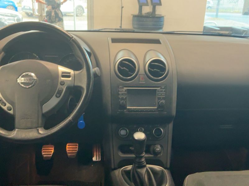 Nissan Qashqai 1.6 dCi N-Tec 2012 – снимка 17