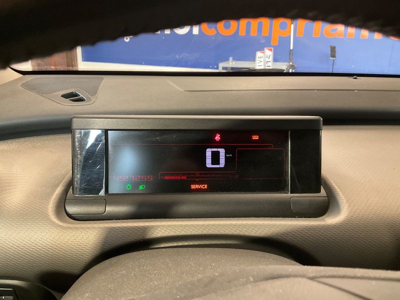 Citroen C4 Cactus 1.6 Blue-HDi W-OneTone 2016 – снимка 18