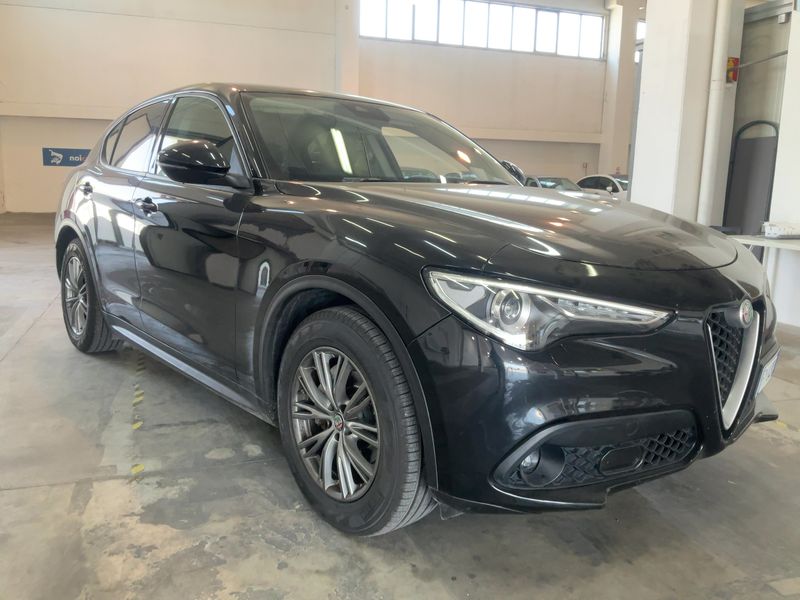 Alfa Romeo Stelvio 2.2 JTDM Business 2019 – снимка 12