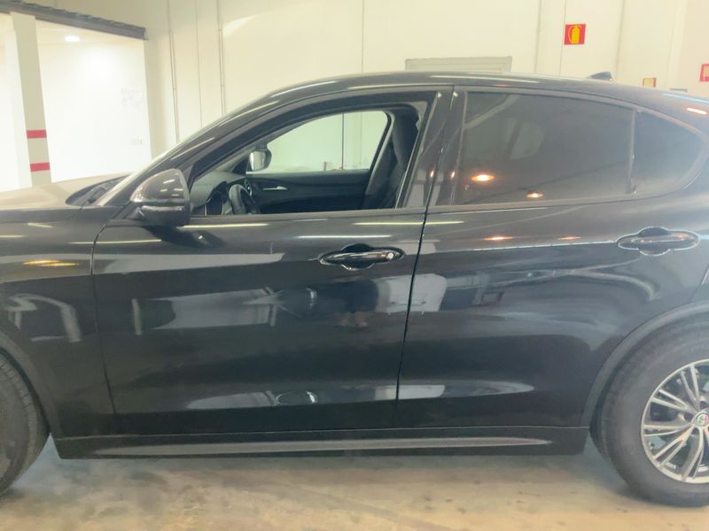 Alfa Romeo Stelvio 2.2 JTDM Business 2019 – снимка 4