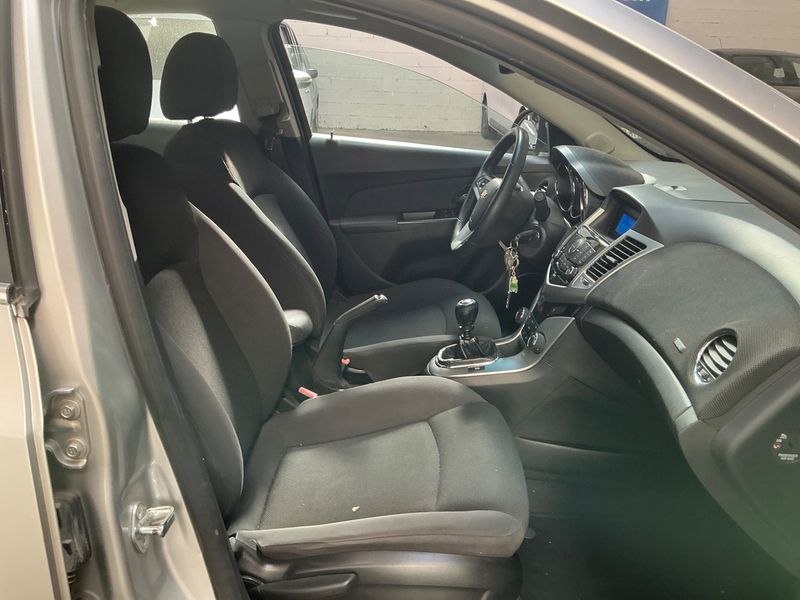 Chevrolet Cruze 1.8 LTZ 2011 – снимка 3