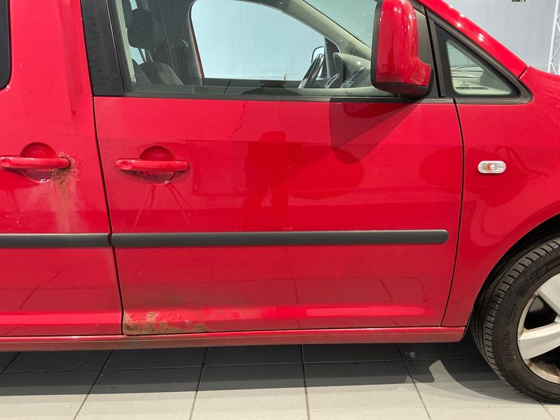 Volkswagen Caddy 2.0 TDI Maxi Life Team 2010 – снимка 26