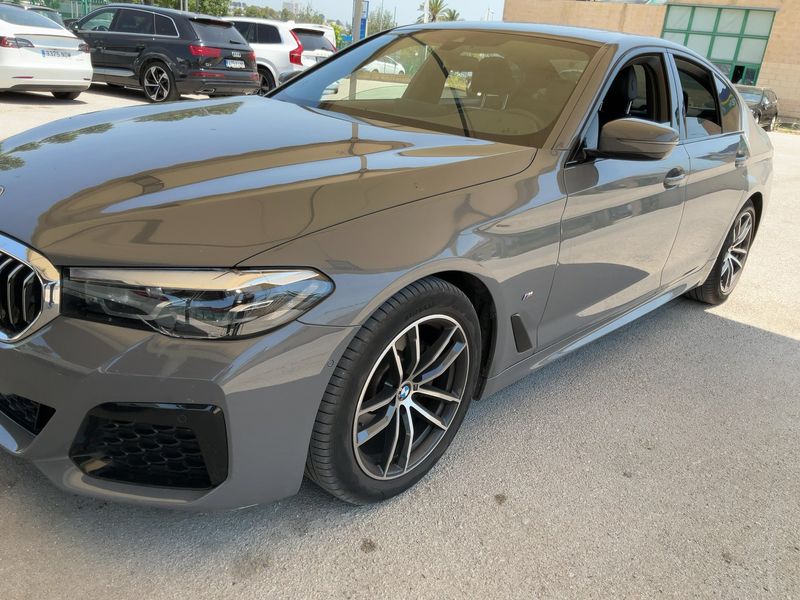 BMW 5er 520d Mild-Hybrid xDrive M Sport 2021 – снимка 2