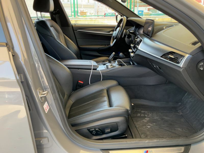 BMW 5er 520d Mild-Hybrid xDrive M Sport 2021 – снимка 16