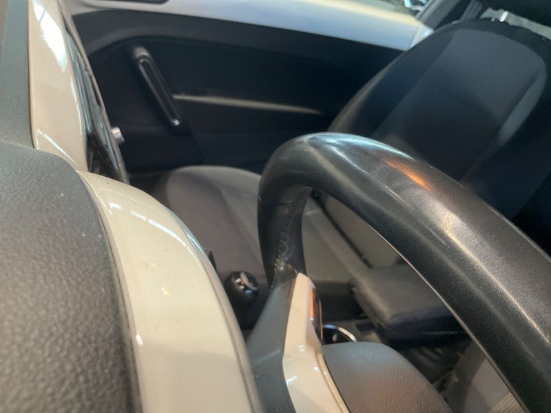 Volkswagen Beetle 1.2 TSI Design 2014 – снимка 28