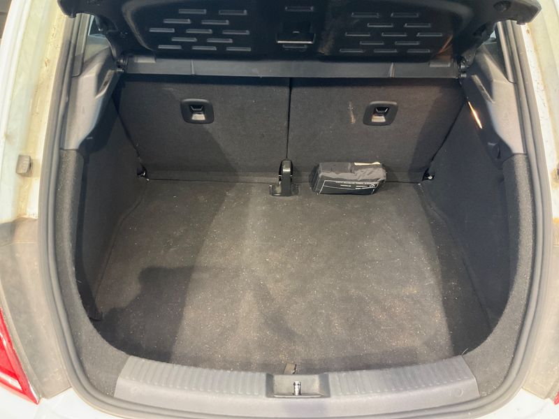 Volkswagen Beetle 1.2 TSI Design 2014 – снимка 29