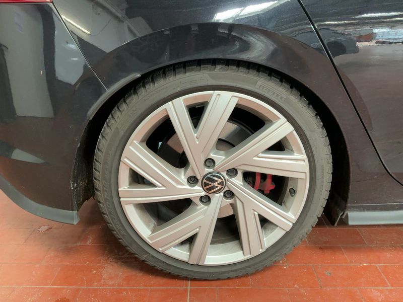 Volkswagen Golf VIII 2.0 TSI GTI Clubsport 2021 – снимка 9