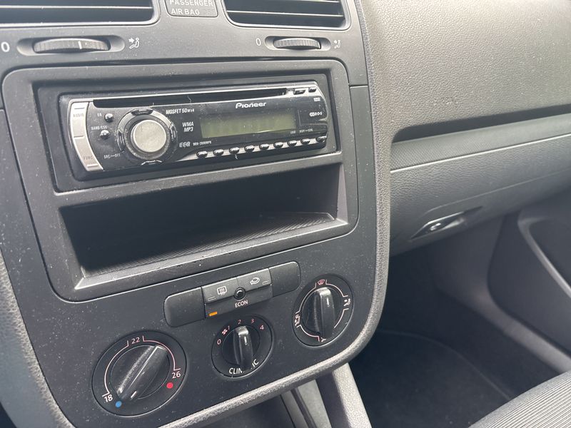 Volkswagen Golf V 1.6 FSI Trendline 2006 – снимка 13