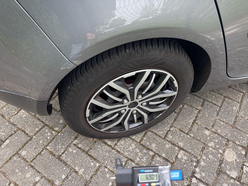 Volkswagen Golf V 1.6 FSI Trendline 2006 – снимка 23