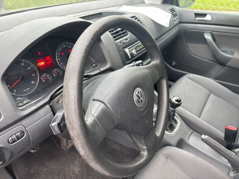 Volkswagen Golf V 1.6 FSI Trendline 2006 – снимка 27
