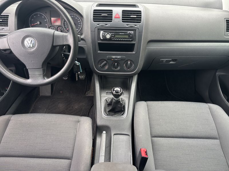 Volkswagen Golf V 1.6 FSI Trendline 2006 – снимка 11