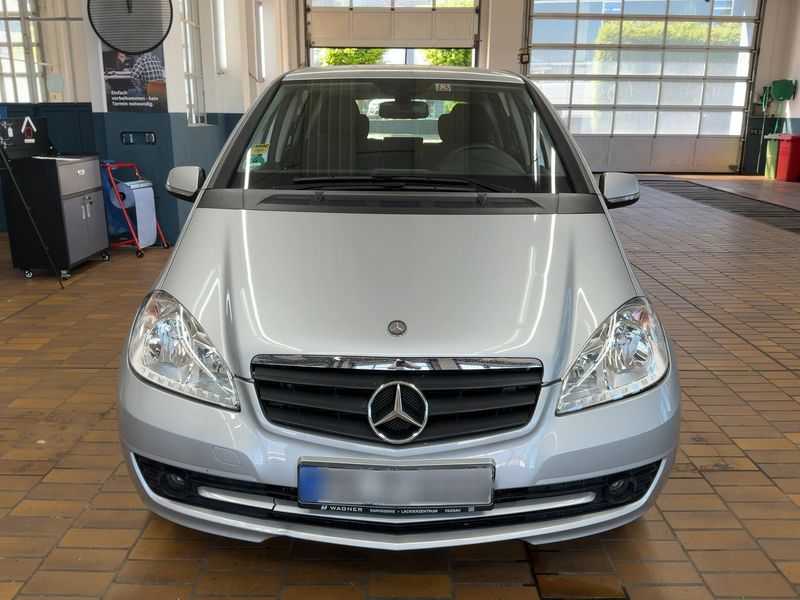 Mercedes-Benz A-Klasse A 160 Classic 2009 – снимка 14