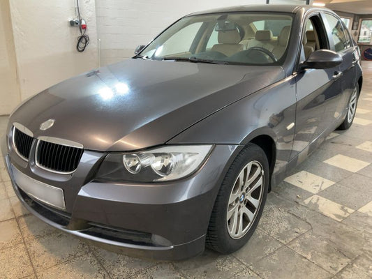 BMW 3er 320i 2005 – снимка 1