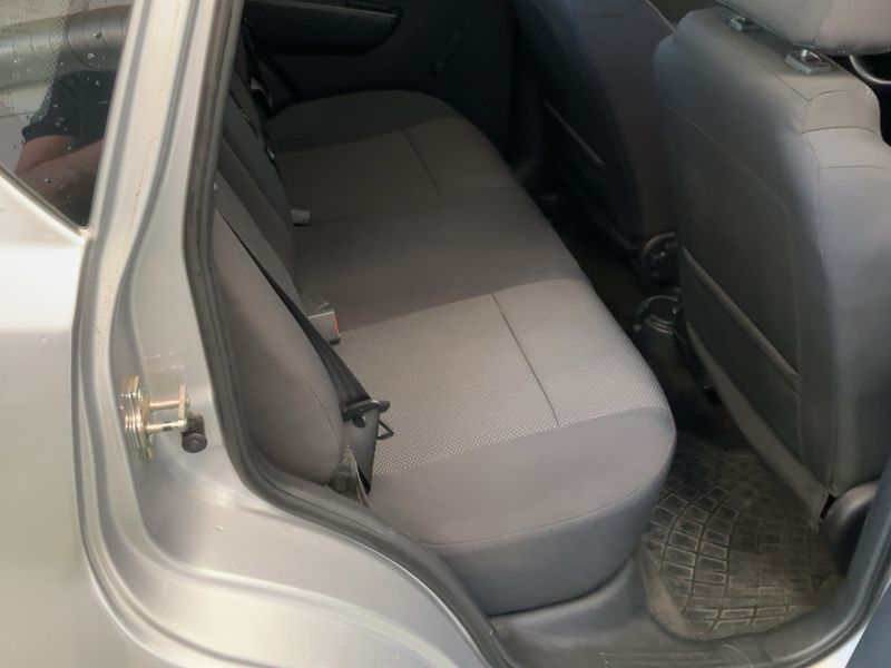 Chevrolet Aveo 1.4 LS 2010 – снимка 19