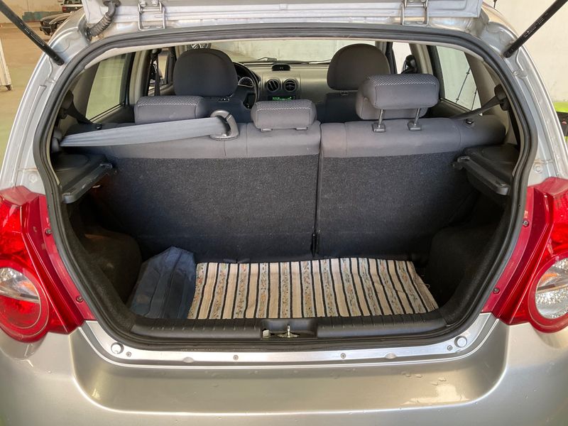 Chevrolet Aveo 1.4 LS 2010 – снимка 22