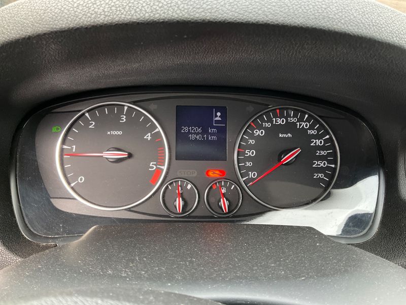 Renault Laguna 2.0 dCi GT 2011 – снимка 4