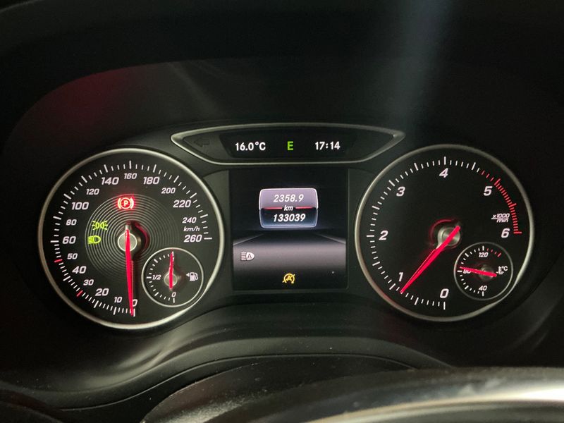 Mercedes-Benz B-Klasse B 180 CDI AMG Line 2016 – снимка 19