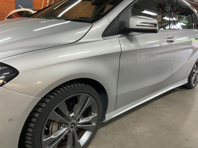 Mercedes-Benz B-Klasse B 180 CDI AMG Line 2016 – снимка 2