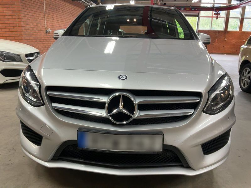 Mercedes-Benz B-Klasse B 180 CDI AMG Line 2016 – снимка 14