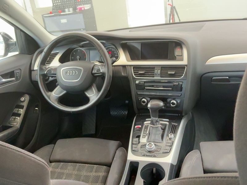 Audi A4 2.0 TDI clean diesel Ambition 2015 – снимка 12
