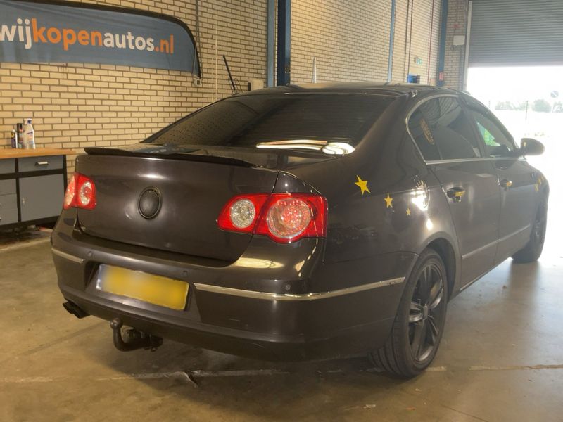 Volkswagen Passat 2.0 FSI Highline 2005 – снимка 8