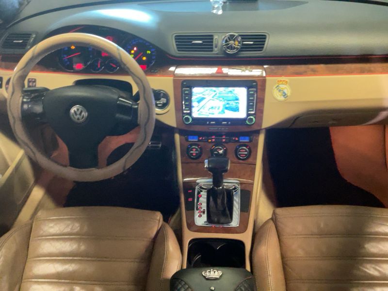 Volkswagen Passat 2.0 FSI Highline 2005 – снимка 17