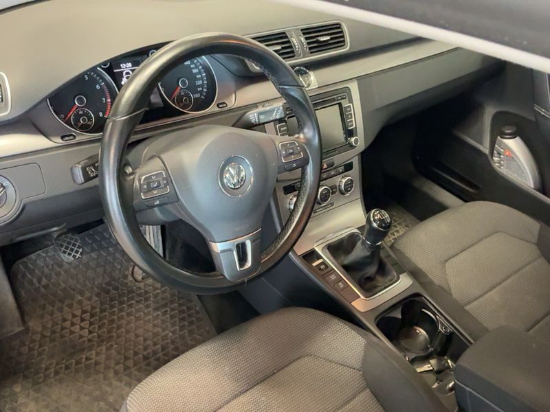 Volkswagen Passat 1.4 TSI Comfortline BlueMotion Tech 2014 – снимка 18