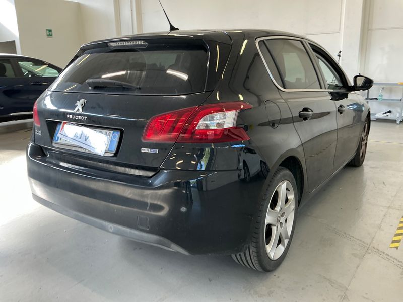 Peugeot 308 1.6 Blue-HDi Allure 2016 – снимка 2