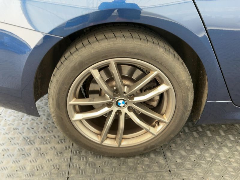 BMW 5er 520d xDrive M Sport 2020 – снимка 9