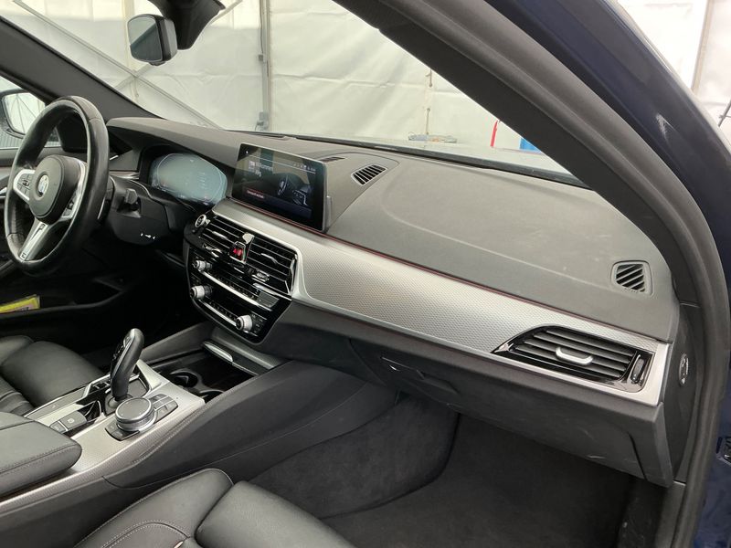 BMW 5er 520d xDrive M Sport 2020 – снимка 28