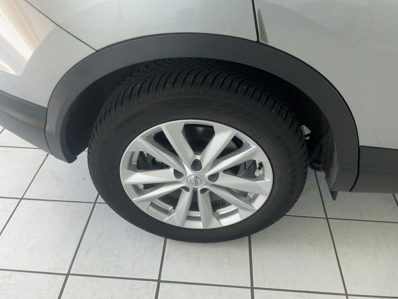 Nissan Qashqai 1.2 Acenta 2017 – снимка 9