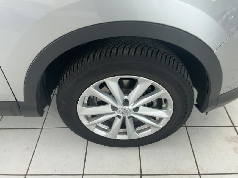 Nissan Qashqai 1.2 Acenta 2017 – снимка 11