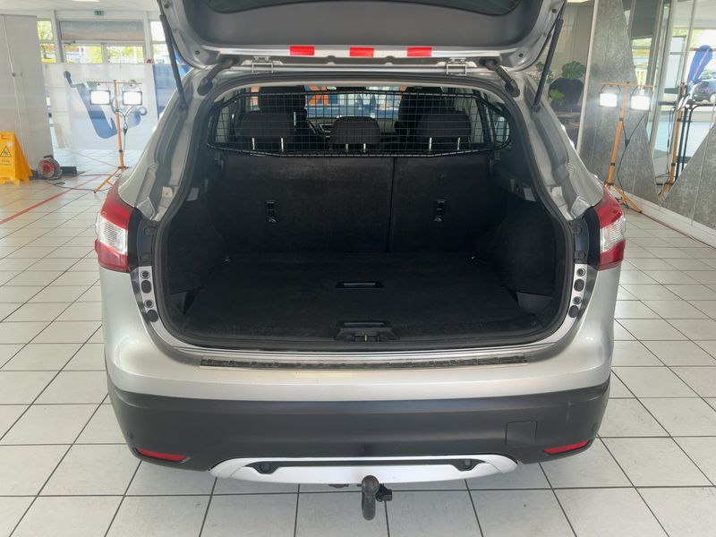 Nissan Qashqai 1.2 Acenta 2017 – снимка 15