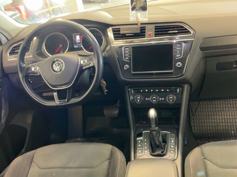 Volkswagen Tiguan 2.0 TDI Highline 4Motion BlueMotion Tech 2016 – снимка 18