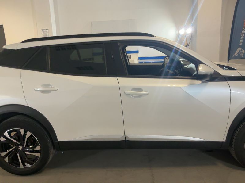 Peugeot 2008 1.2 PureTech Allure 2021 – снимка 10
