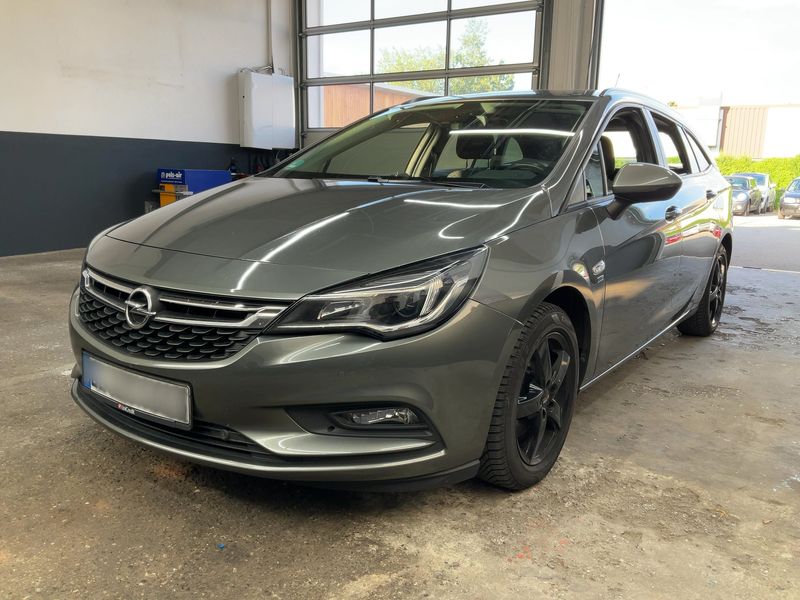Opel Astra 1.6 CDTI 120 Jahre Start/Stop 2019 – снимка 1