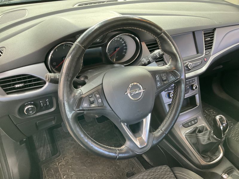 Opel Astra 1.6 CDTI 120 Jahre Start/Stop 2019 – снимка 29