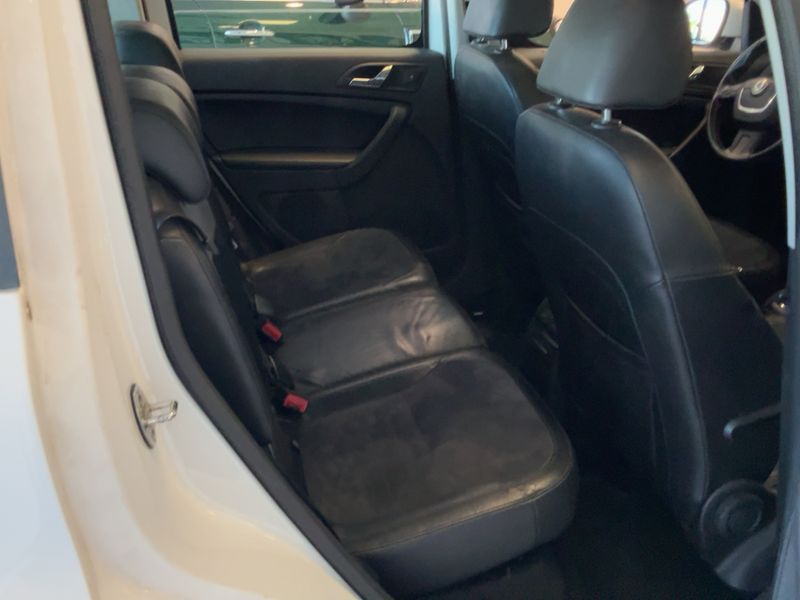 Skoda Yeti 2.0 TDI Experience 4x4 2010 – снимка 19