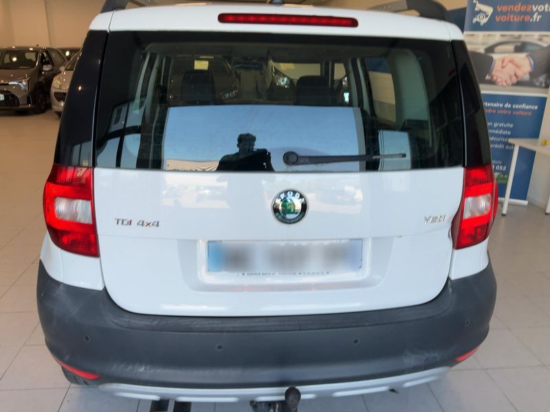 Skoda Yeti 2.0 TDI Experience 4x4 2010 – снимка 7