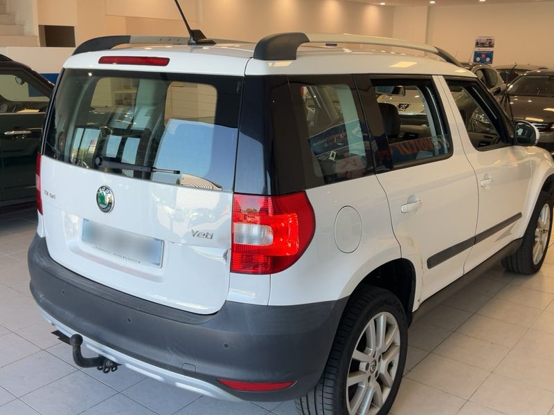 Skoda Yeti 2.0 TDI Experience 4x4 2010 – снимка 8