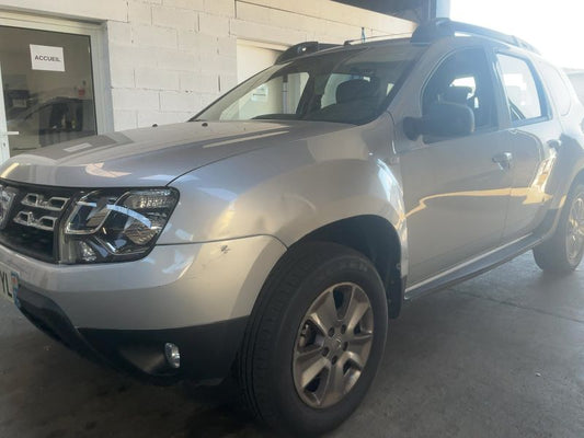 Dacia Duster 1.5 dCi Lauréate Plus 4x2 2017 – снимка 2
