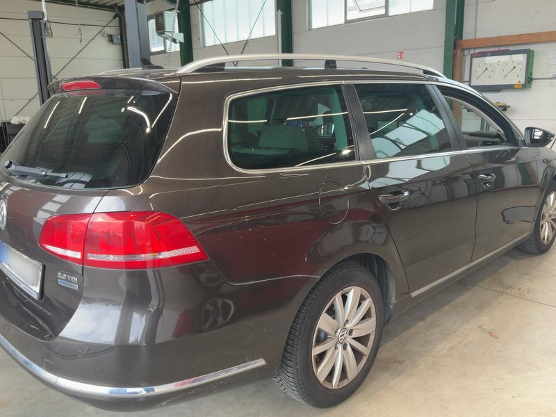 Volkswagen Passat 2.0 TDI Comfortline BlueMotion Tech 2013 – снимка на щета 8