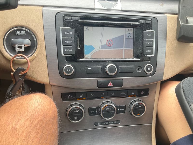 Volkswagen Passat 2.0 TDI Comfortline BlueMotion Tech 2013 – снимка 35