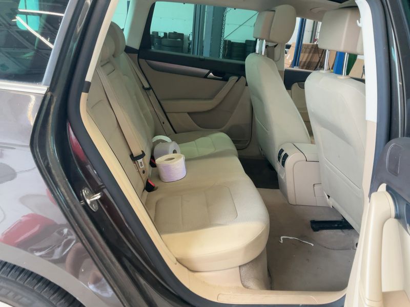 Volkswagen Passat 2.0 TDI Comfortline BlueMotion Tech 2013 – снимка 19