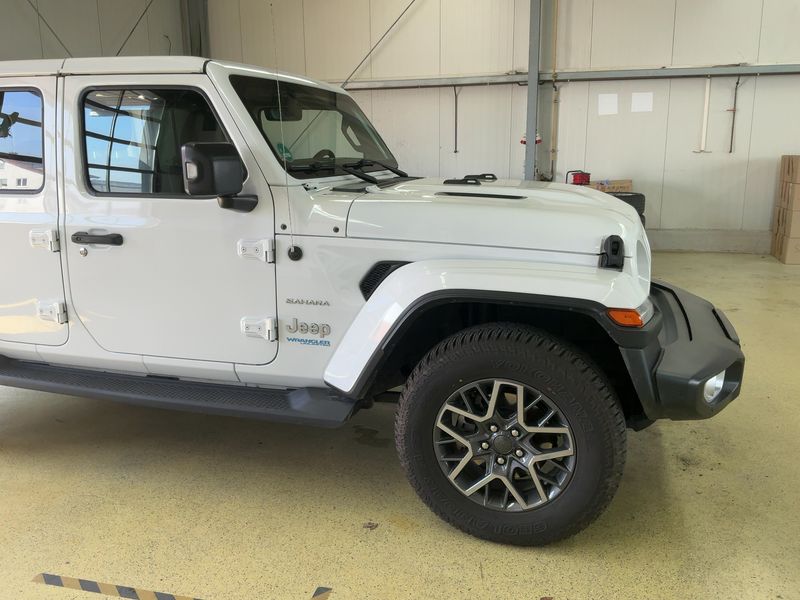 Jeep Wrangler Unlimited 2.0 4xe Plug-in Hybrid Sahara 2021 – снимка 12