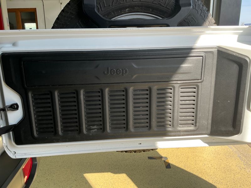 Jeep Wrangler Unlimited 2.0 4xe Plug-in Hybrid Sahara 2021 – снимка 22