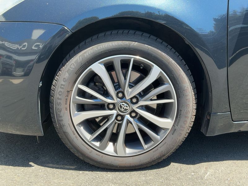 Toyota Avensis 2.0 D-4D Executive 2015 – снимка 3