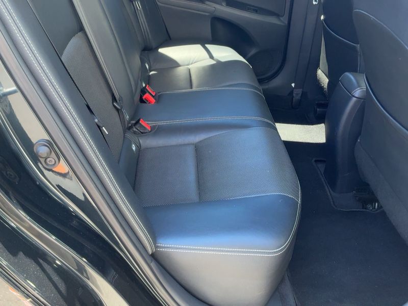 Toyota Avensis 2.0 D-4D Executive 2015 – снимка 19